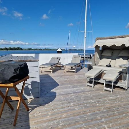 Hausboot Liliput Hotel Stralsund Exterior photo